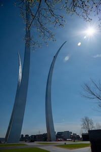 A technician prepares spires for cleaning and inspection at the U.S. Air Force Memorial, Arlington, Va., March 24, 2026. The spires were designed to represent the jet contrails created by the U.S. Air Force Thunderbirds during the “bomb burst” aerial maneuver. (U.S Air Force photo by Airman 1st Class Arlene Carrara)