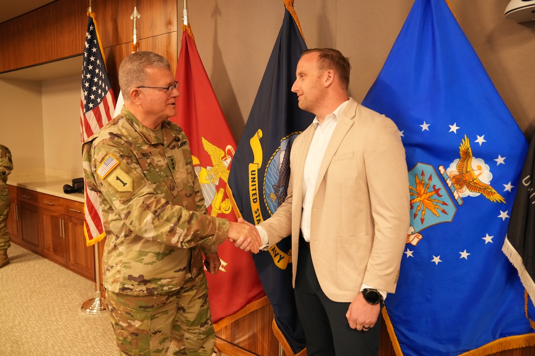 While visiting DLA Troop Support to discuss integrating artificial intelligence, DLA Director Lt. Gen. Mark Simerly recognized Alex Forman for his superior mission impact. As a Customer Support Liaison, Forman's leadership was critical to the success of critical exercises, where he delivered rapid logistics solutions to Warfighters. He was also honored for transforming enterprise situational awareness by leading the implementation of a visualization tool, providing senior leaders with real-time operational insight.