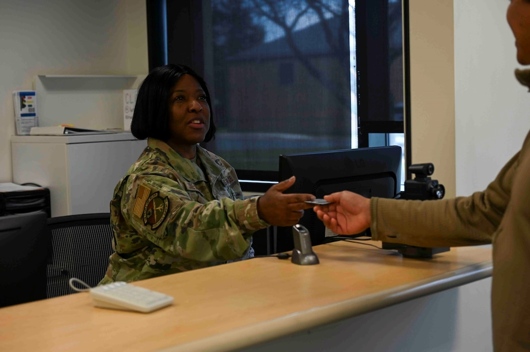 Master Sgt. Angel Loveshorter, NCOIC of CSS, supports an Airman at Joint Base Andrews, Md. on Nov. 11, 2026. (U.S. Air National Guard Photo by Staff Sgt. Natalie Filzen)