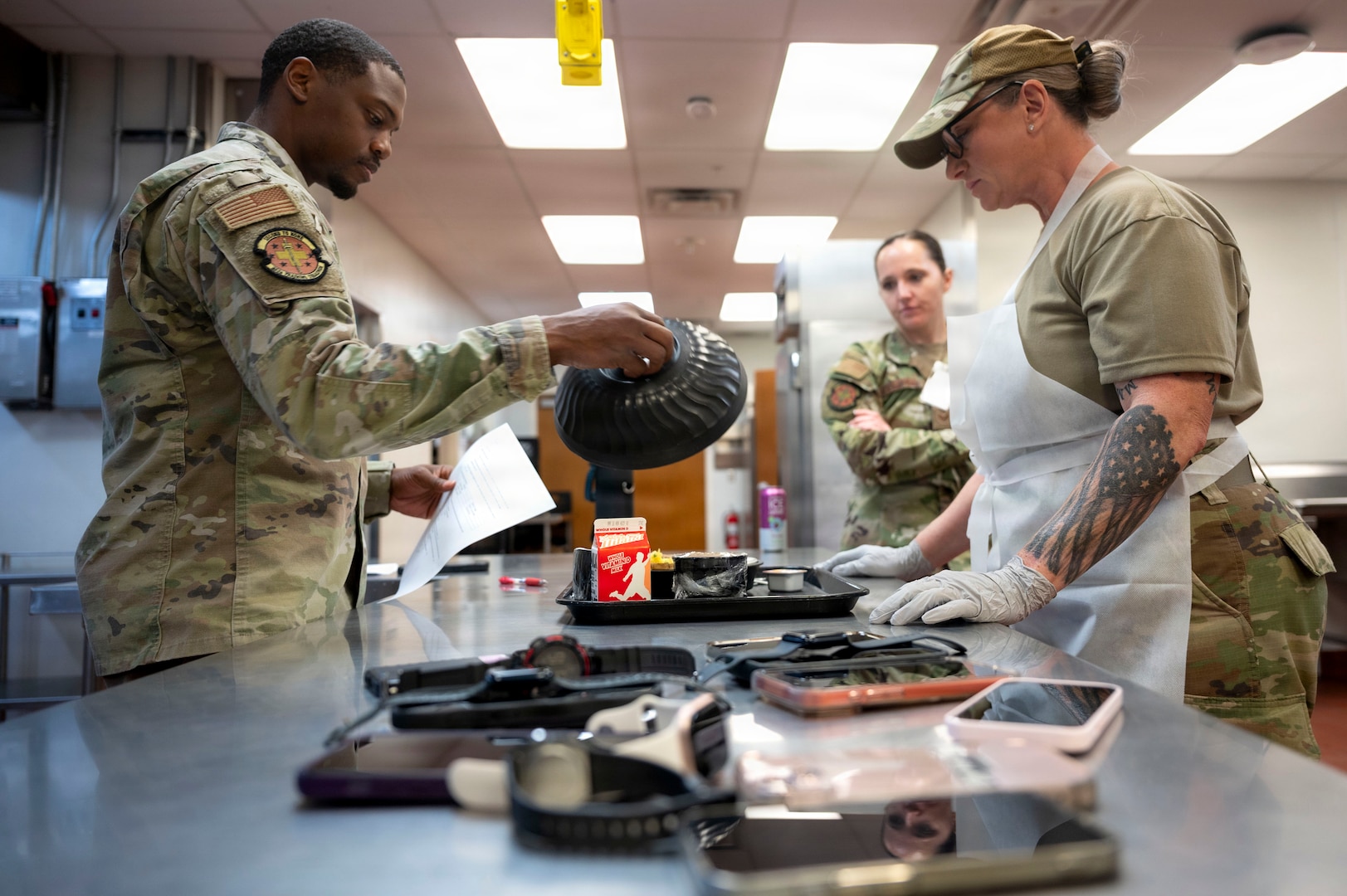 METC Nutrition and Diet Students Practice Therapeutic Diets