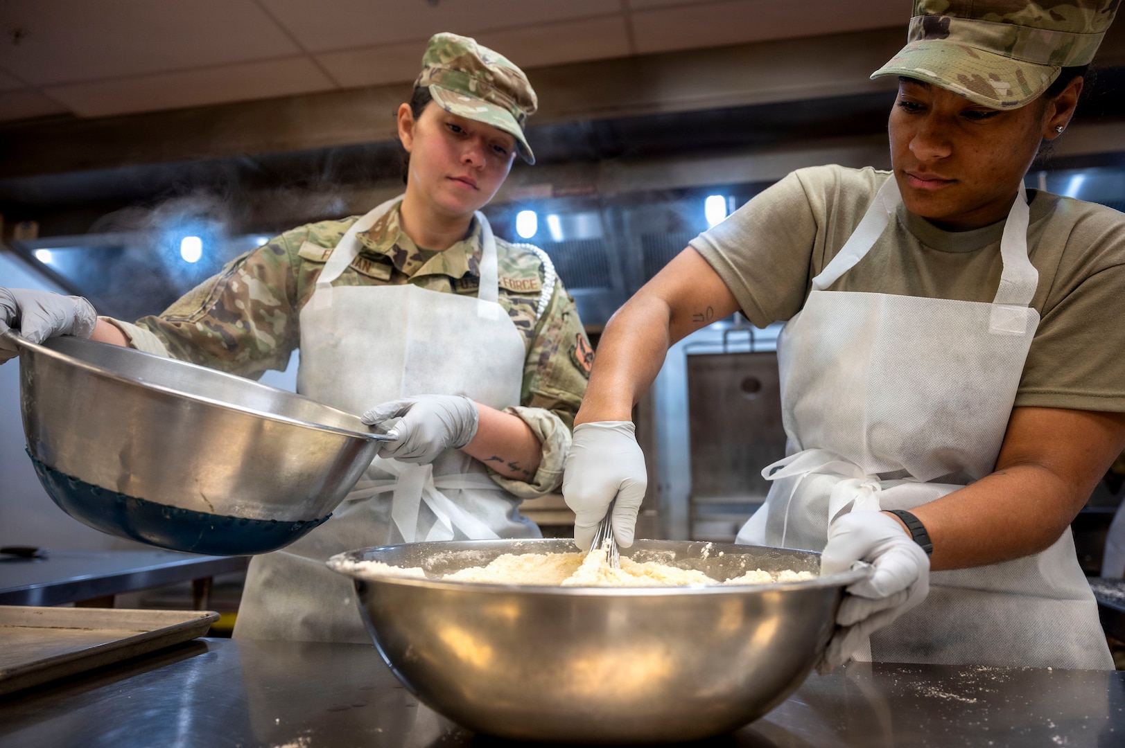METC Nutrition and Diet Students Practice Therapeutic Diets