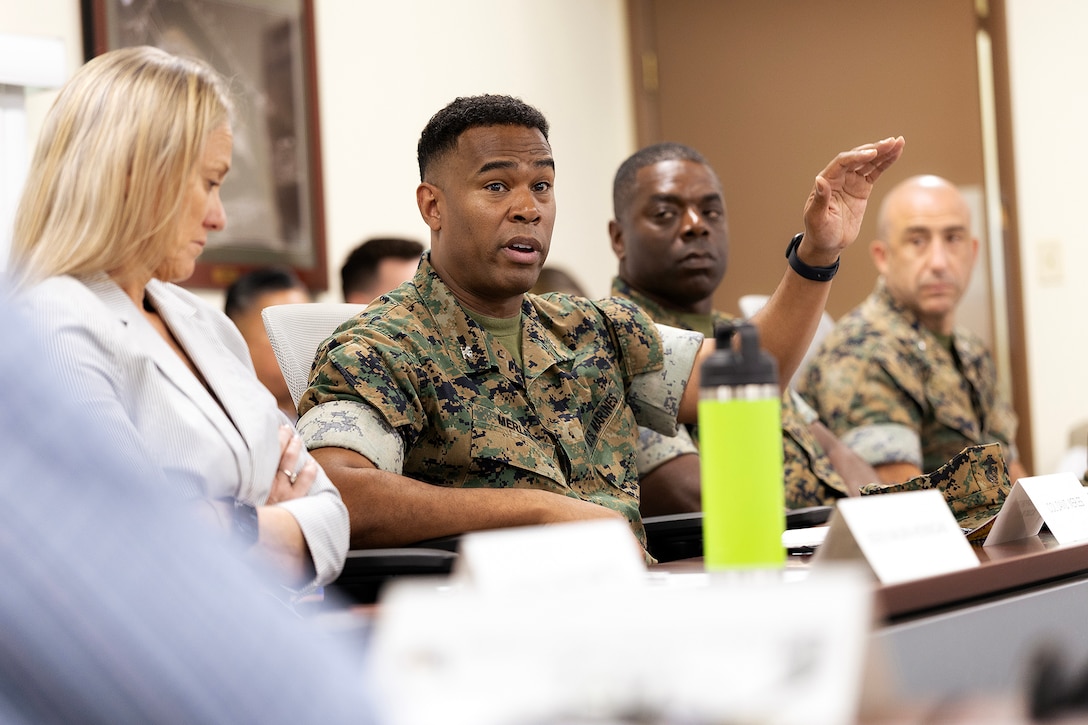 U.S. Marine Corps Col. David Merles, commanding officer of Blount Island Command, discusses equipment maintenance, distribution and prepositioning April 15 at Marine Corps Support Facility Blount Island, Florida. Dozens of senior leaders from 2nd Marine Logistics Group participated in a conference hosted by Marine Corps Logistics Command, focused on strengthening a shared understanding of mission, structure, capabilities and innovation efforts, while building relationships to enhance warfighter support. (U.S. Marine Corps photo by Dustin Senger)