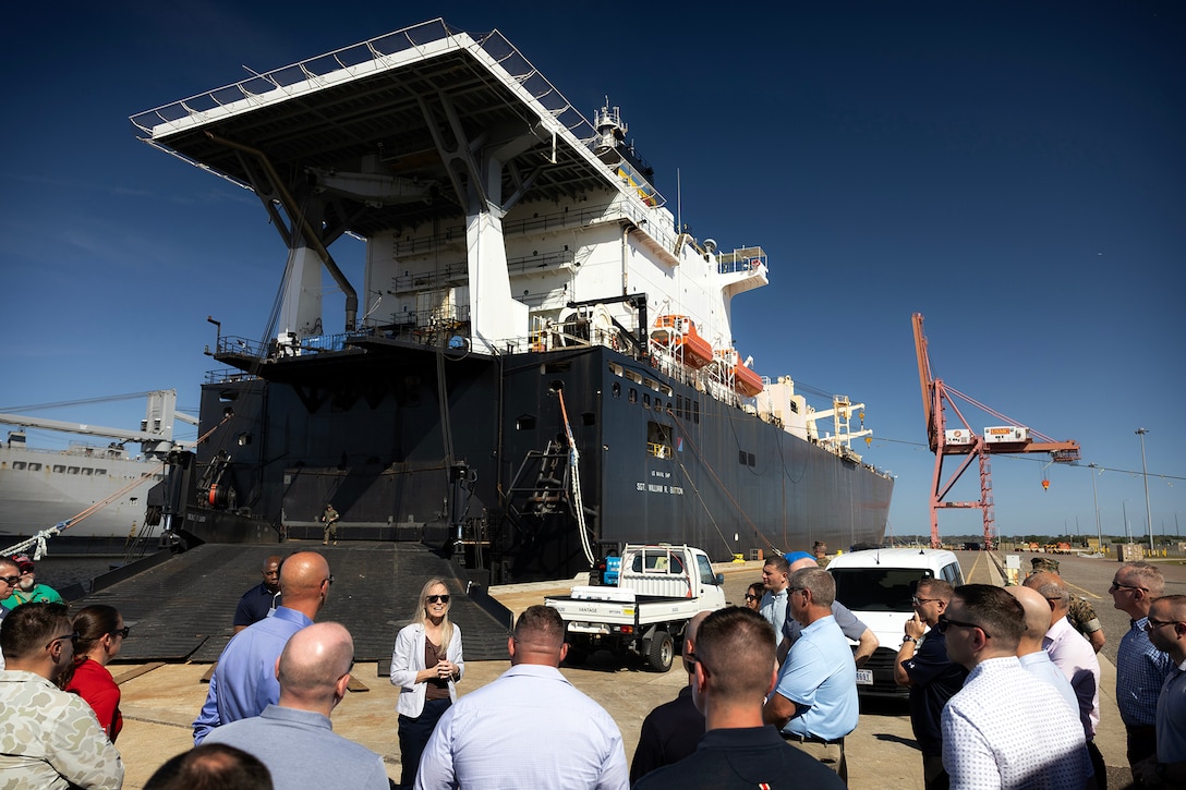 U.S. Marine Corps Brig. Gen. Maura Hennigan, commanding general of 2nd Marine Logistics Group, speaks with senior leaders following a walkthrough of the USNS Sgt. William R. Button, berthed along the slipway April 15 at Marine Corps Support Facility Blount Island, Florida. Dozens of senior leaders from 2nd MLG participated in a conference hosted by Marine Corps Logistics Command, focused on strengthening a shared understanding of mission, structure, capabilities and innovation efforts, while building relationships to enhance warfighter support. (U.S. Marine Corps photo by Dustin Senger)