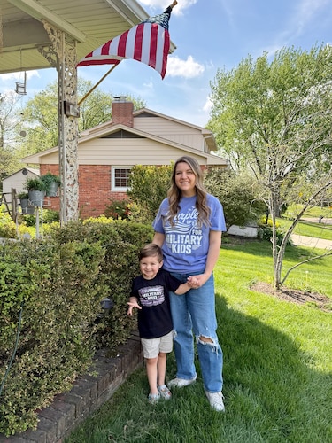 essica Steinert, military spouse, poses for a photo with her four-year-old son, Remi, at their home near Offutt Air Force Base, Neb., April 14, 2026. Remi is a naturally talented drummer who’s amassed a large social media following.