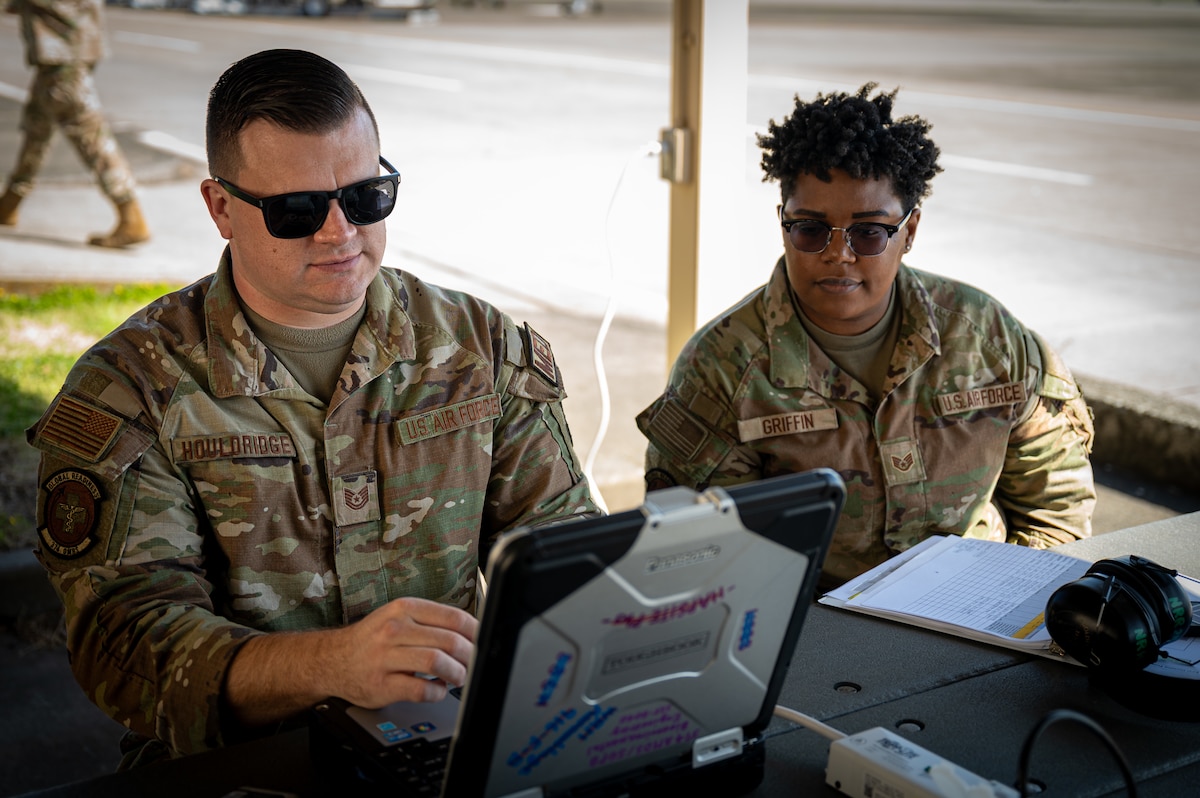 Airman input data into a computer.