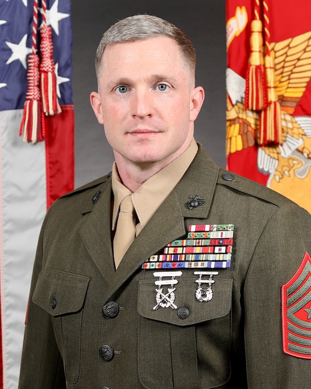 SgtMaj Vargo command photograph