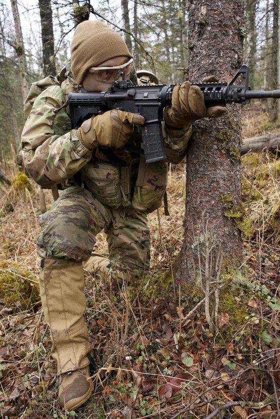 University of Alaska Army ROTC cadets train at Alcantra Armory