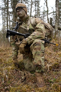 University of Alaska Army ROTC cadets train at Alcantra Armory