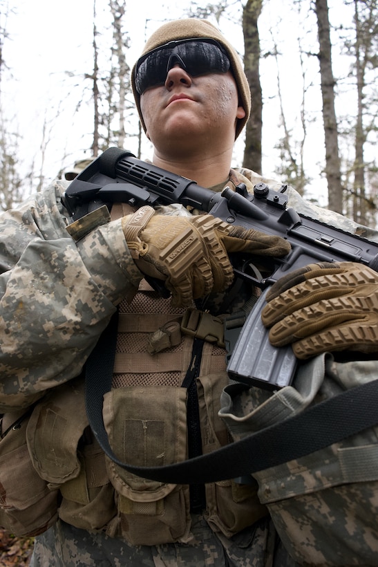 University of Alaska Army ROTC cadets train at Alcantra Armory