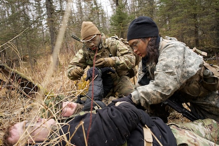 University of Alaska Army ROTC cadets train at Alcantra Armory