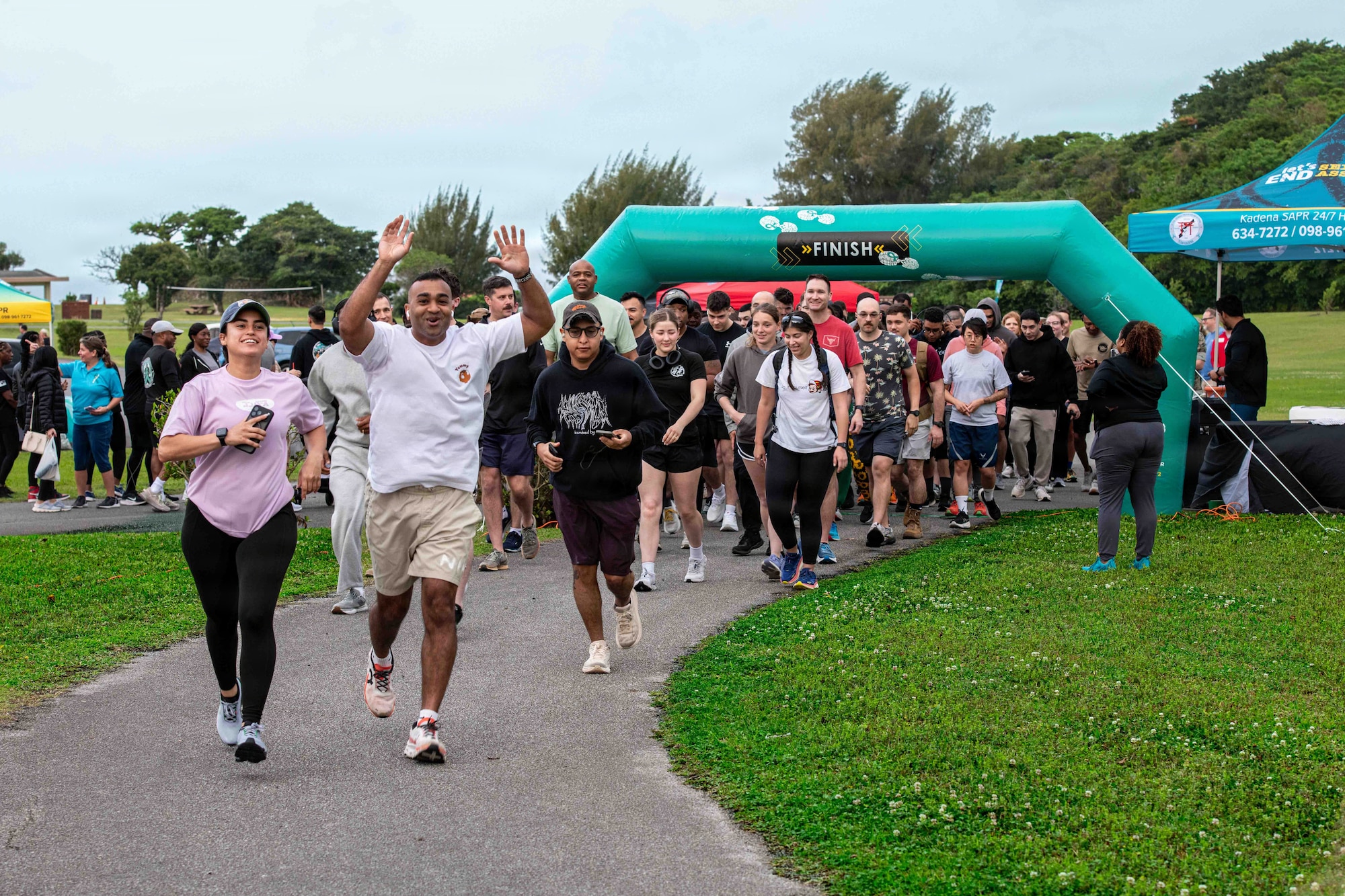 Service members run in event.
