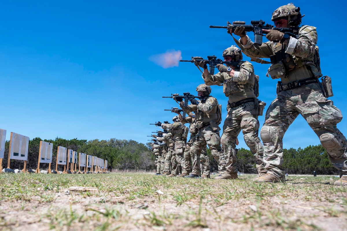 Tactical Air Control Party Airmen assigned to Detachment 2, 6th Combat Training Squadron, conduct small arms training with an M4 carbine at Joint Base San Antonio–Camp Bullis, Texas, April 8, 2026. The training focuses on weapon proficiency, close-quarters battle and combat scenarios to prepare Airmen for integrating airpower with ground maneuver units. (U.S. Air Force photo by Melissa Hydrick)