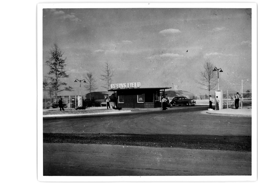 Picture of Robins Air Force Base gate