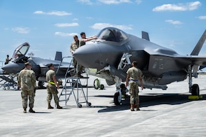 U.S. Airmen prepare F-35A Lighting IIs for flight at Savannah Air National Guard Base, Georgia