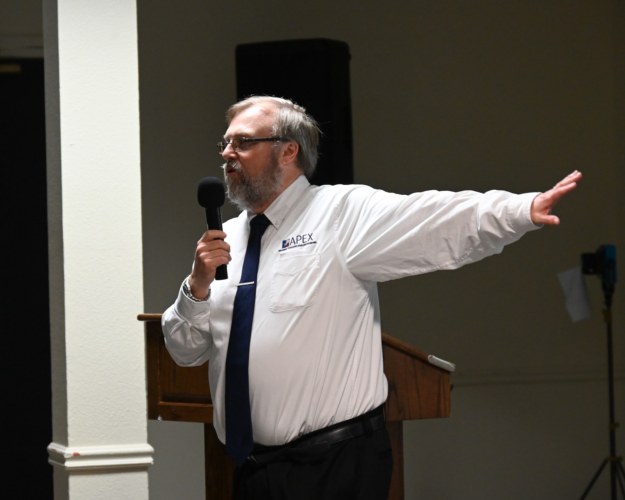 Northwest Texas APEX Accelerator representative, speaks during the 47th Contraction Squadron Industry Day briefing at Laughlin Air Force Base, Texas, April 21, 2026. Industry Day, hosted in partnership with organizations like the Northwest Texas APEX Accelerator, serves as a critical bridge between the Department of War's operational needs and the dynamic capabilities of the private sector. (U.S. Air Force photo by Airman 1st Class Kylie Rabb)