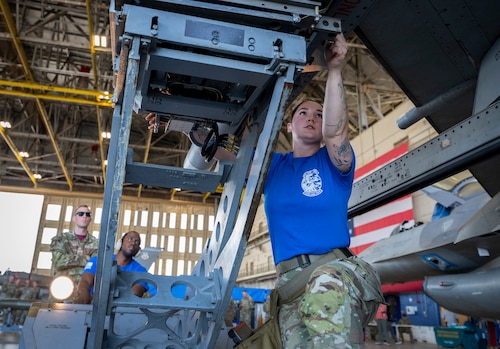 Eglin Q1 weapons load