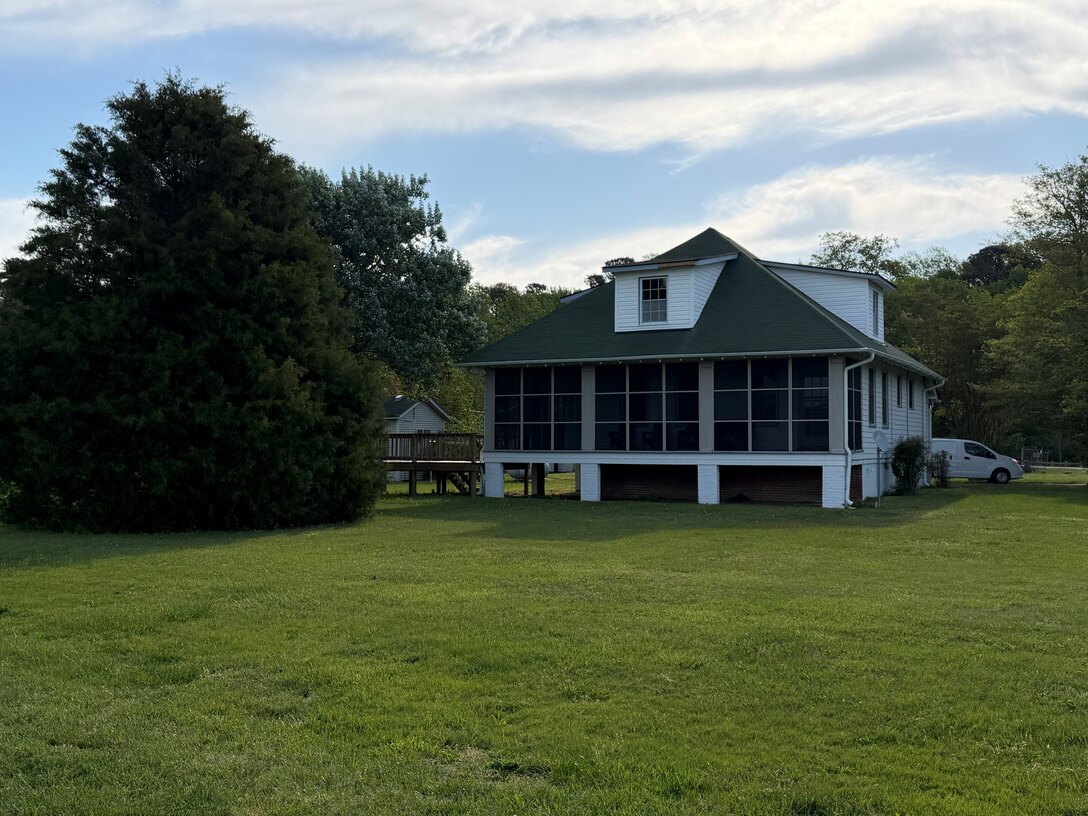 SMR Virginia Cottage 94