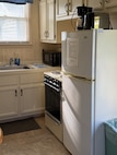 SMR Virginia Cottage 94B