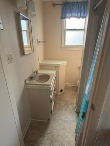 SMR Virginia Cottage 94B