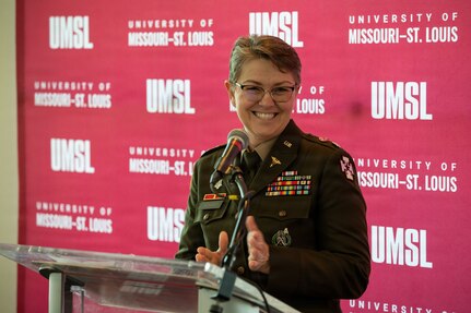 Minnesota school launches first-of-its-kind bridge program to strengthen Army Reserve, nursing pipeline and readiness