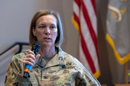 Col. Michelle M. Williams, U.S. Army Financial Management Command commander, talks with U.S. Army finance and comptroller Soldiers during the U.S. Army Finance Corps’ Regimental Week at the Soldier Support Institute auditorium on Fort Jackson, S.C., April 24, 2026. Regimental Week brings together leaders from around the Finance Corps, including all three components, each year to identify opportunities, collaborate on solutions, and work to build readiness for all Army finance and comptroller Soldiers. (U.S. Army photo by Mark R. W. Orders-Woempner)