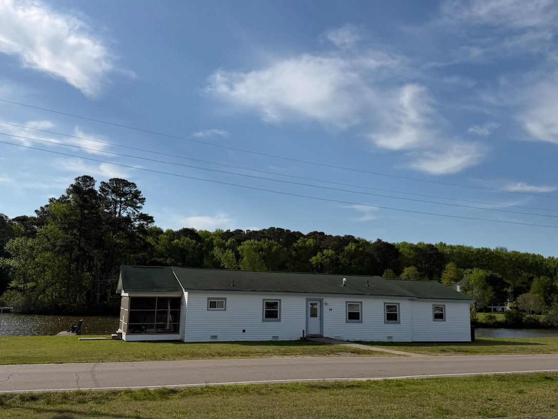 SMR Virginia Cottage 99