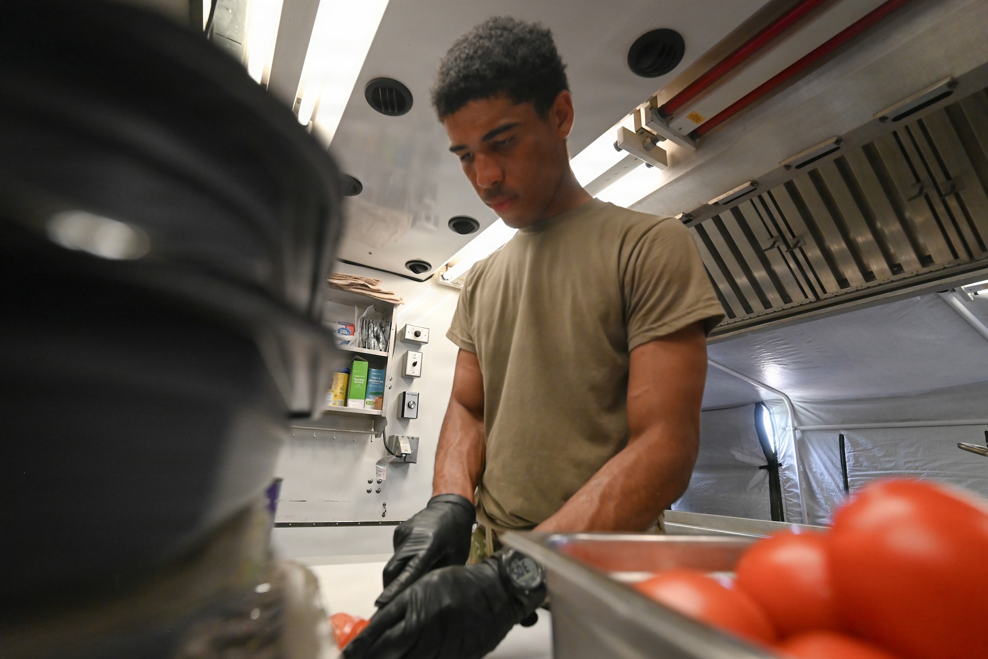 Army Reserve nutrition care specialists feed the fight at Fort Hunter Liggett
