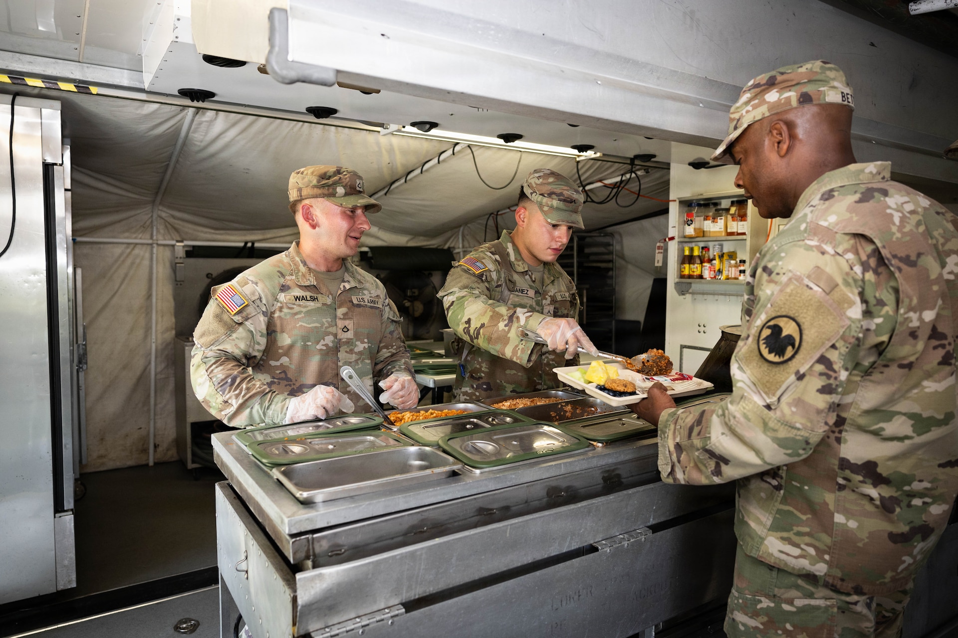 Army Reserve’s senior enlisted leader immerses in training, modernization at Fort Lee