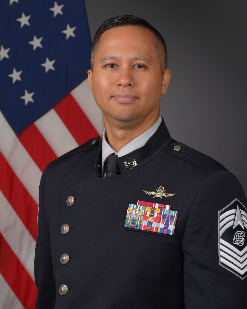 Official military portrait photo.