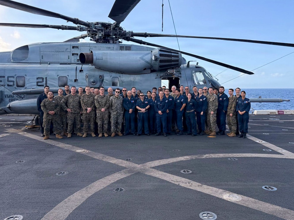 Sailors assigned to Navy Medicine Readiness and Training Command (NMRTC) Bethesda’s Casualty Receiving and Treatment Ship (CRTS) 7 aboard the San Antonio-class amphibious transport dock ship USS San Antonio (LPD 17) and USS Fort Lauderdale during an overseas deployment in support of maritime security operations. NMRTC Bethesda’s mission is to maximize warfighter performance through optimized medical readiness tailored to operational requirements; enhance the readiness of the medical force to sustain expeditionary medical capability; and train and develop the Navy Medicine Force. (U.S. Navy photo by Lt. Weston N. Oliver)