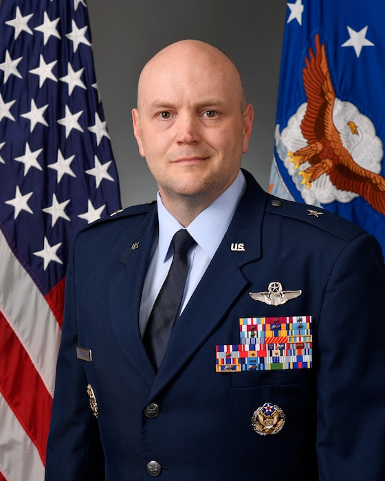 General officer official portrait.