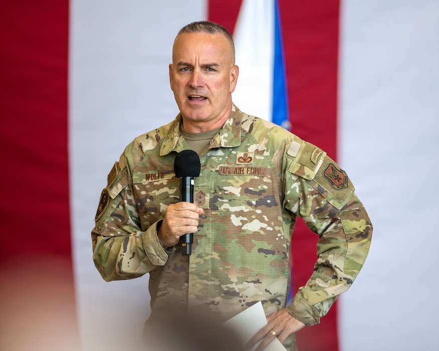 CMSgt Wolfe speaks to airmen
