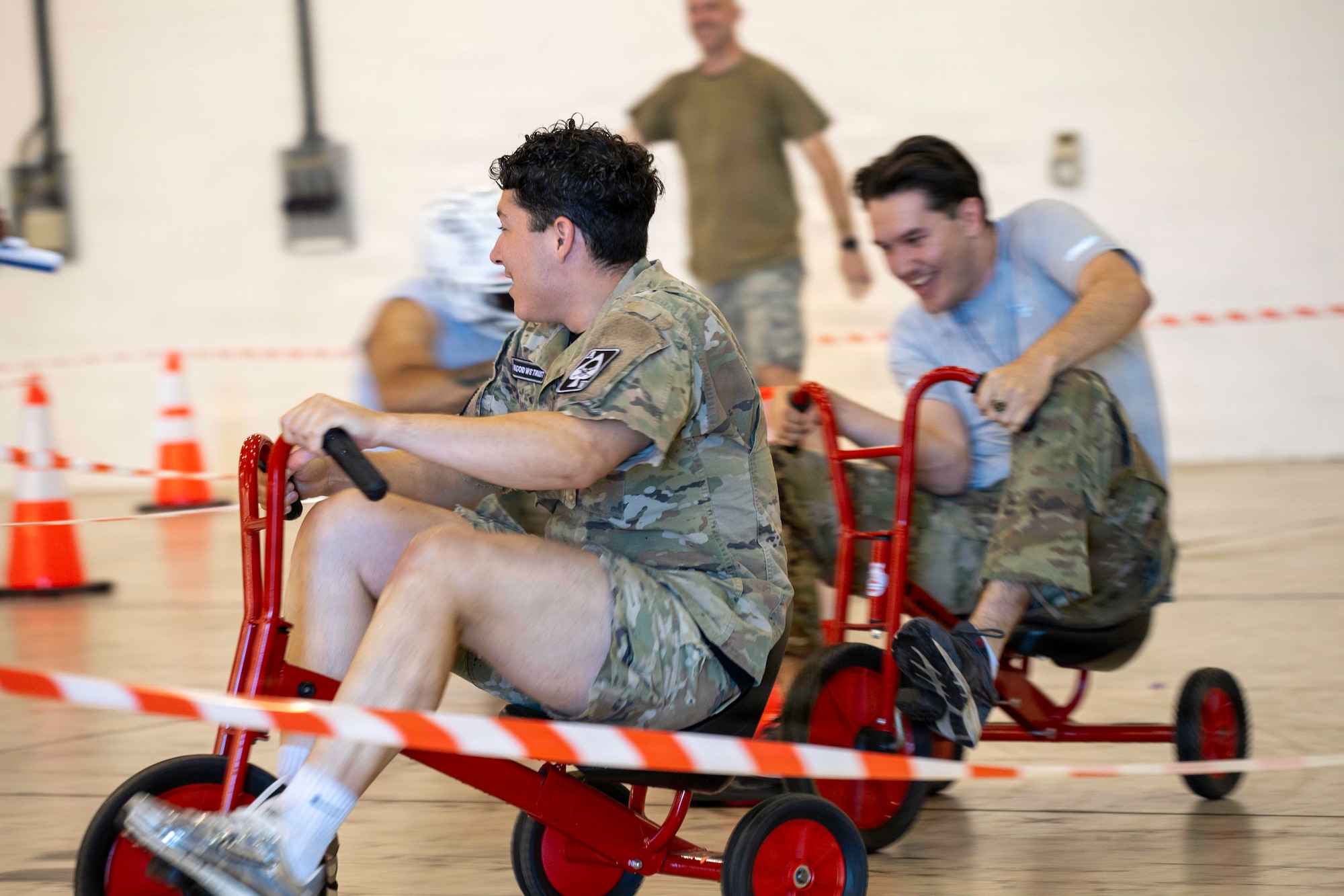 Pathfinders race during a combat dining-in