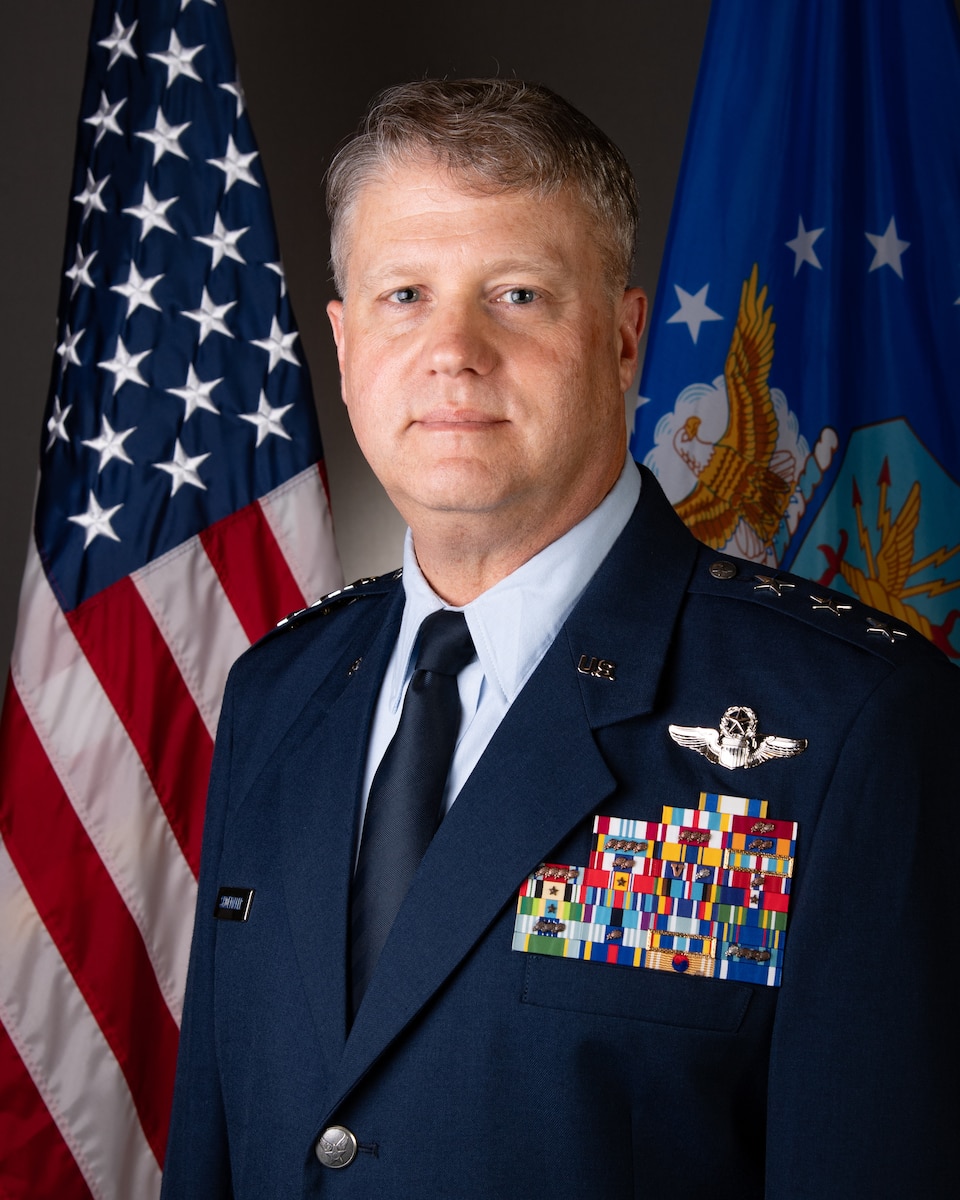 Lt. Gen. David G. Shoemaker biography photo.