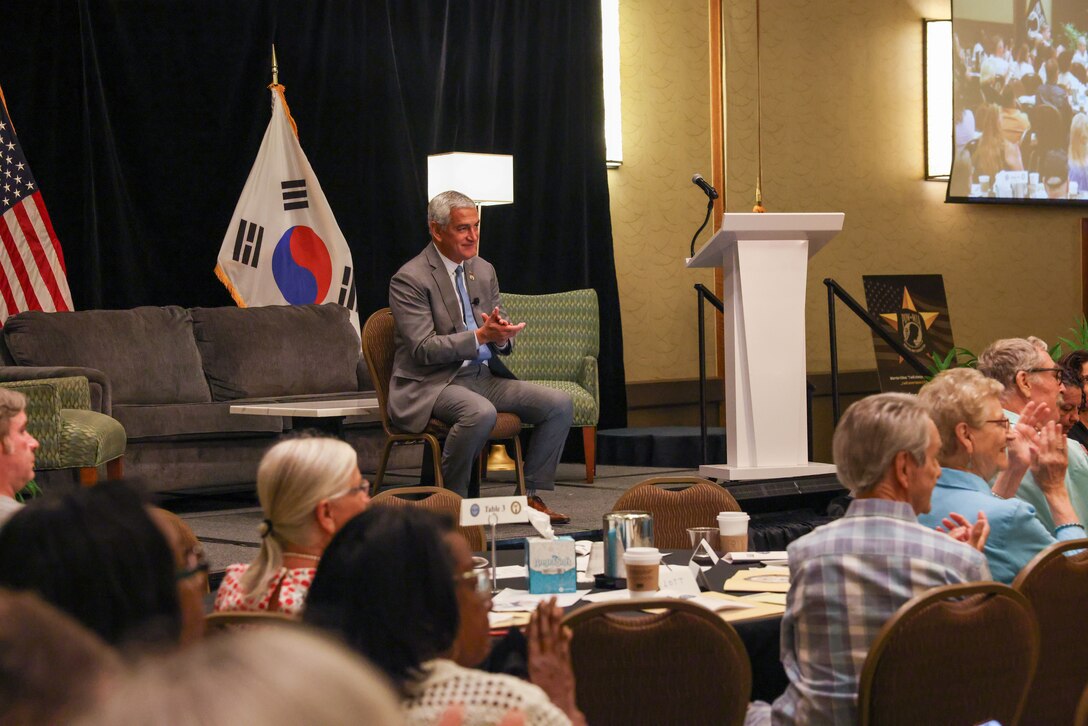Defense POW/MIA Accounting Agency Director Kelly McKeague speaks to family members at DPAA’s 2026 Korean/Cold War Annual Government Briefings in Omaha, Nebraska, August 6, 2026.