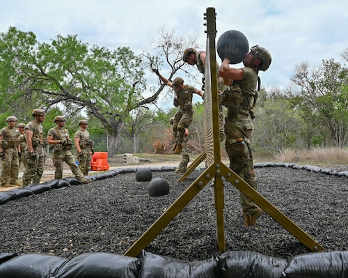 Airman doing a pullup