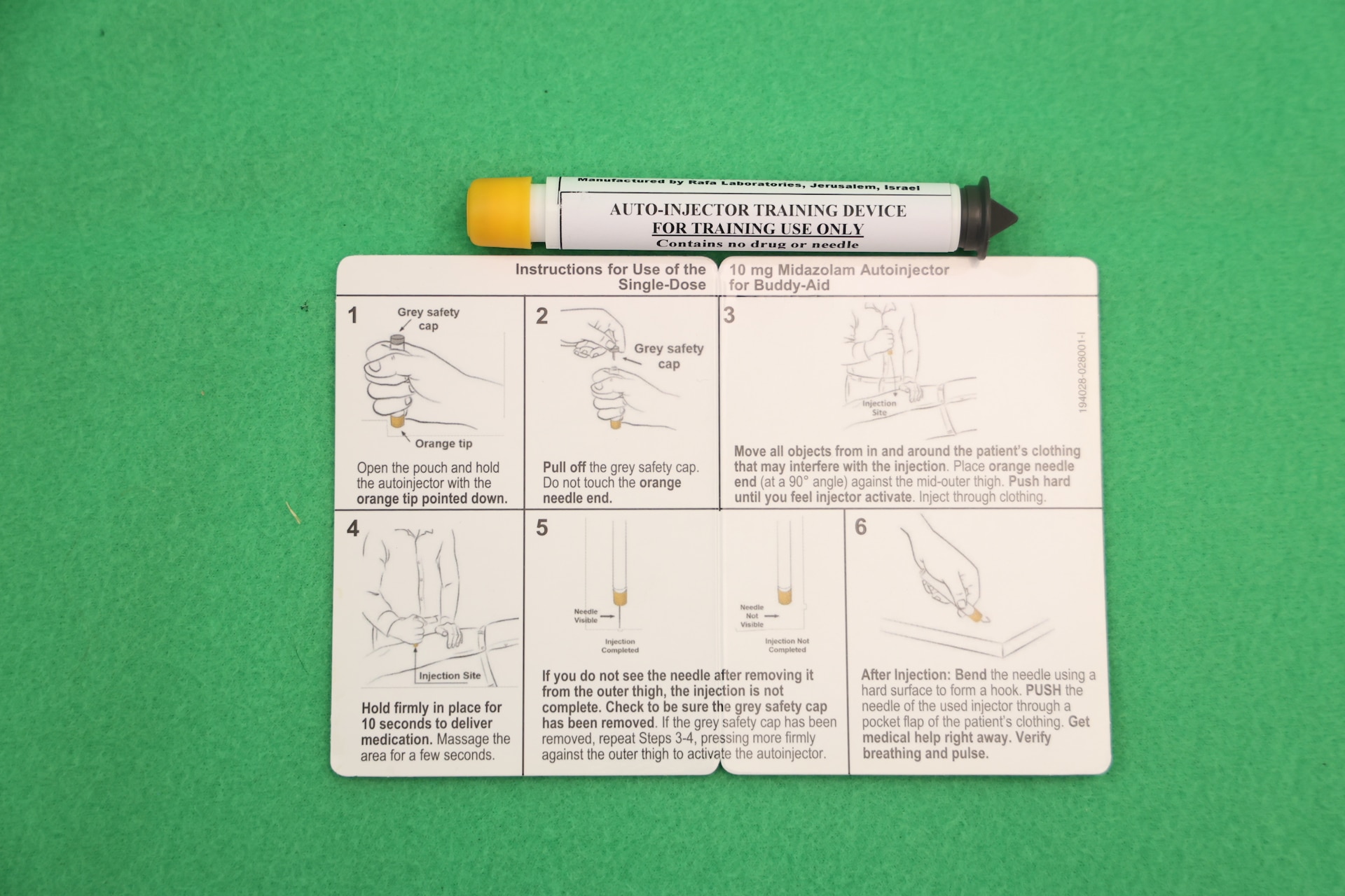 Advanced Anticonvulsant System single-use autoinjector with instruction card.