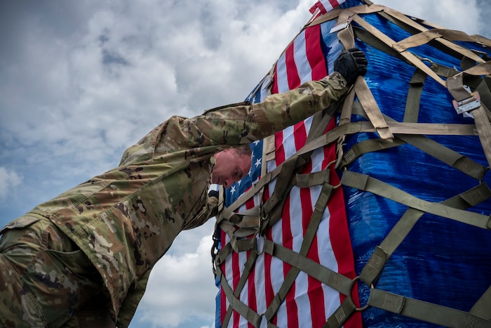 From Tasking to Airlift: 374th LRS supports Kumamoto earthquake relief