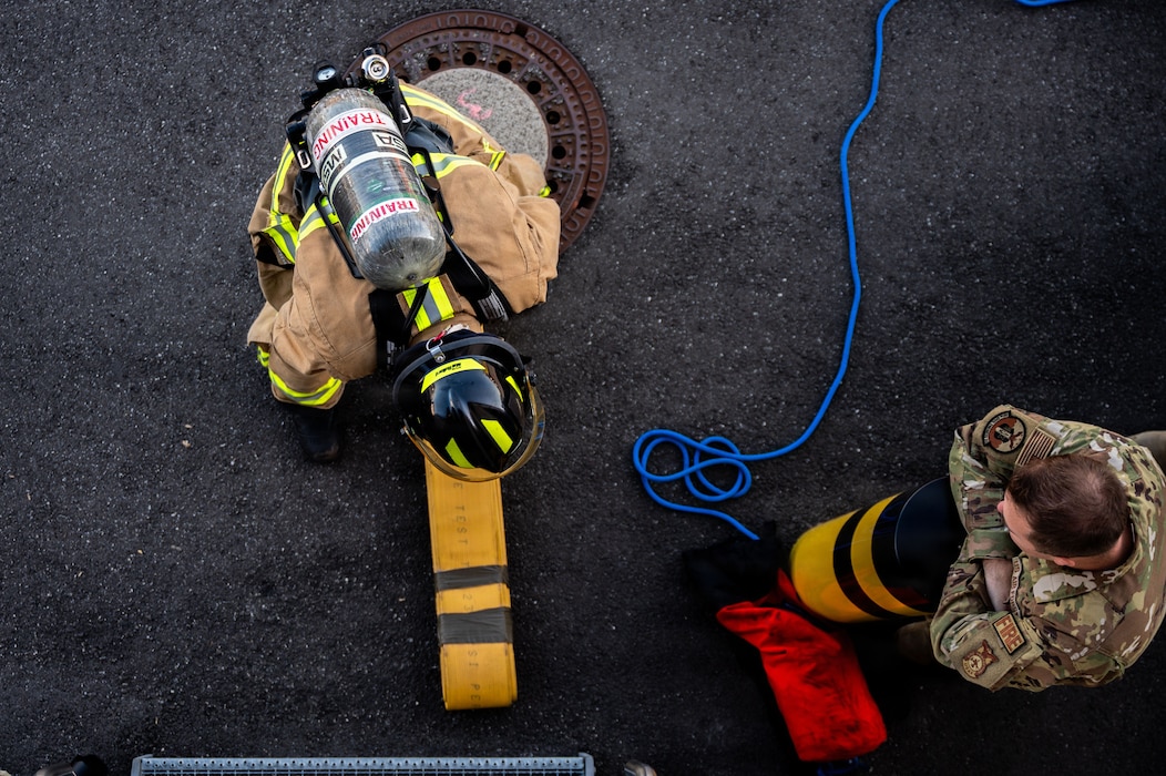 The 86th CES Fire and Emergency flight is responsible for structural and aircraft fire protection, emergency medical services and hazardous material response for the Kaiserslautern Military Community.