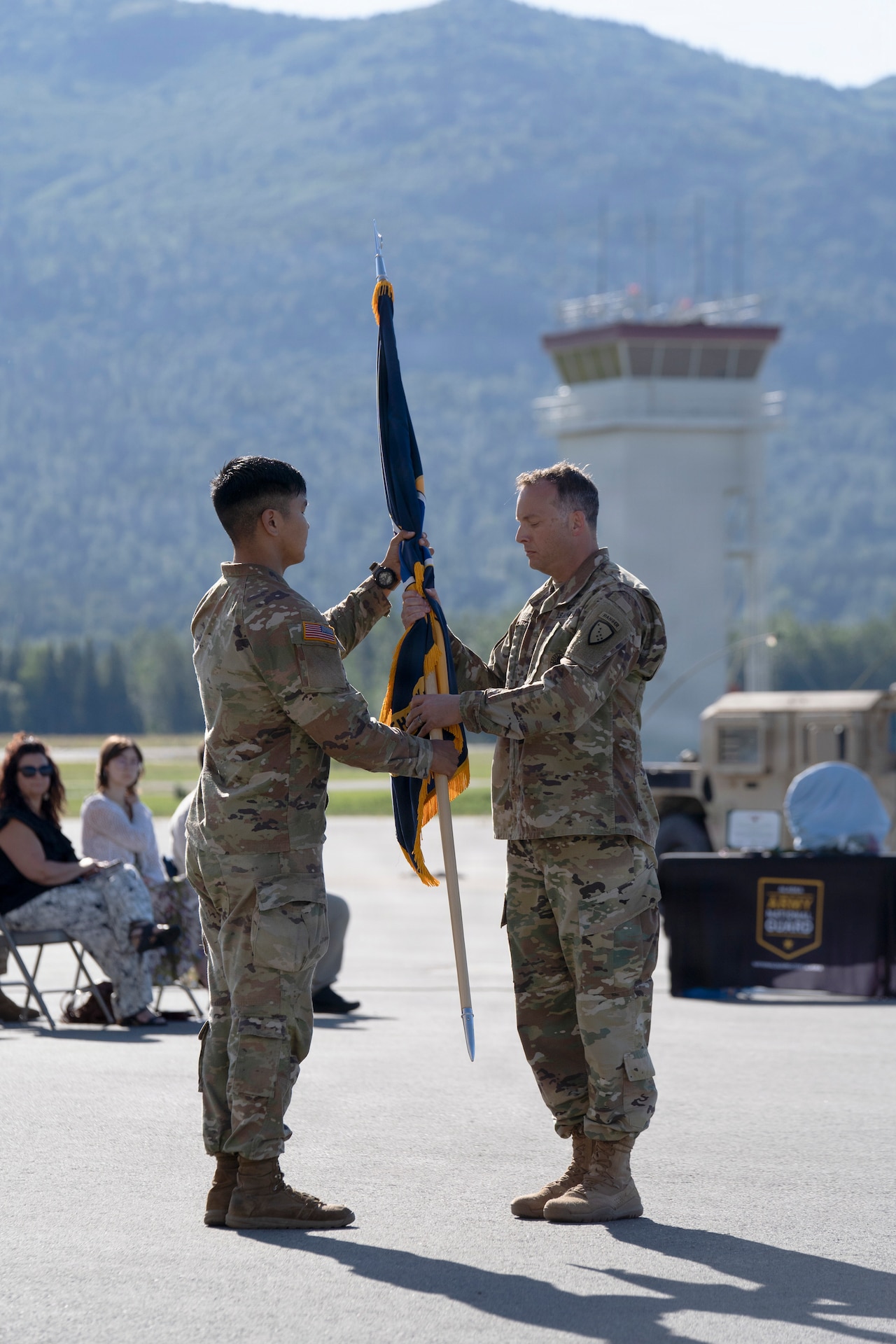Kang succeeds Mortrud as 38th Troop Command commander