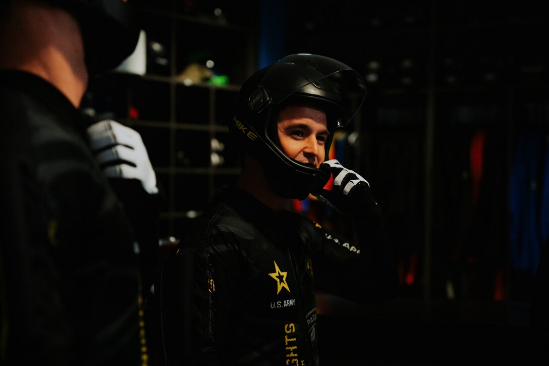 The U.S. Army Parachute Team’s 4-Way Formation Skydiving (FS) Competition Team took home gold at the 2025 Indoor National Skydiving Championships, hosted by Skydive Paraclete XP.