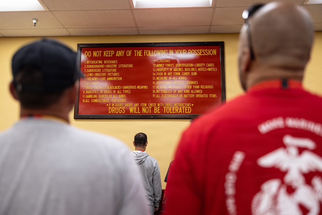 Educators and Community Influencers from across Washington, Oregon and California visit MCRD San Diego