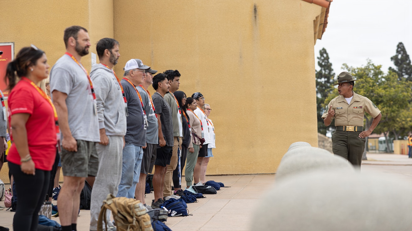 Educators and Community Influencers from across Washington, Oregon and California visit MCRD San Diego