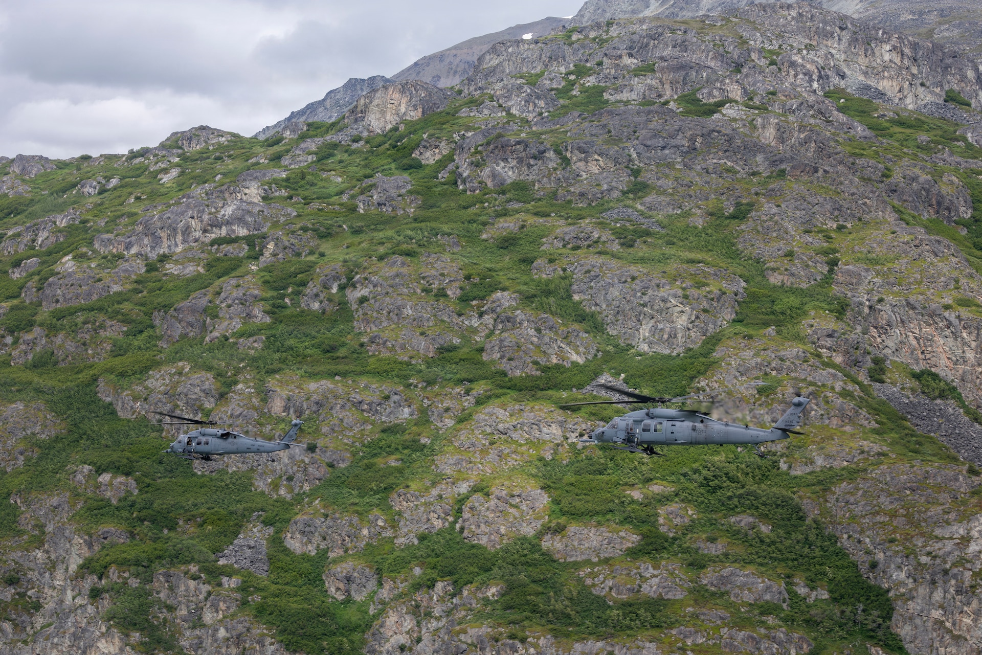 176th Wing flies last Pave Hawk mission, fully transitions to Jolly Green