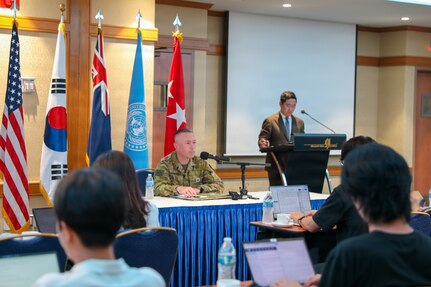 Australian Lt. Gen. Scott Winter (center), Deputy Commander of United Nations Command (UNC), provides reporters with an update on UNC's contributions to the Ulchi Freedom Shield 2026 exercise during a press conference at USAG Yongsan in Seoul, South Korea, on August 6, 2026.