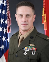 COMMAND PHOTO