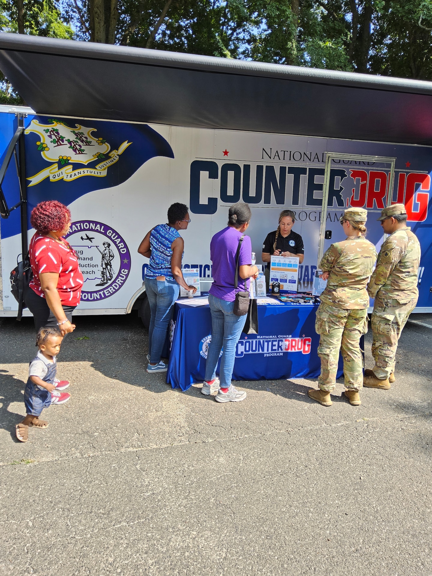 Connecticut Army National Guard Soldiers Showcase Professionalism and Community Service at Stratford Family Picnic