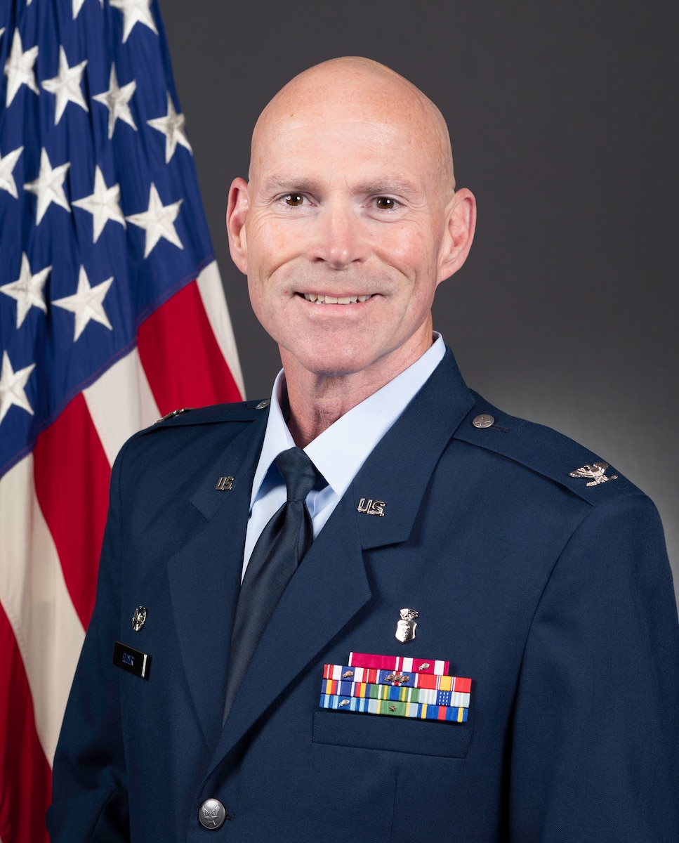Posed photo of Us air force officer.