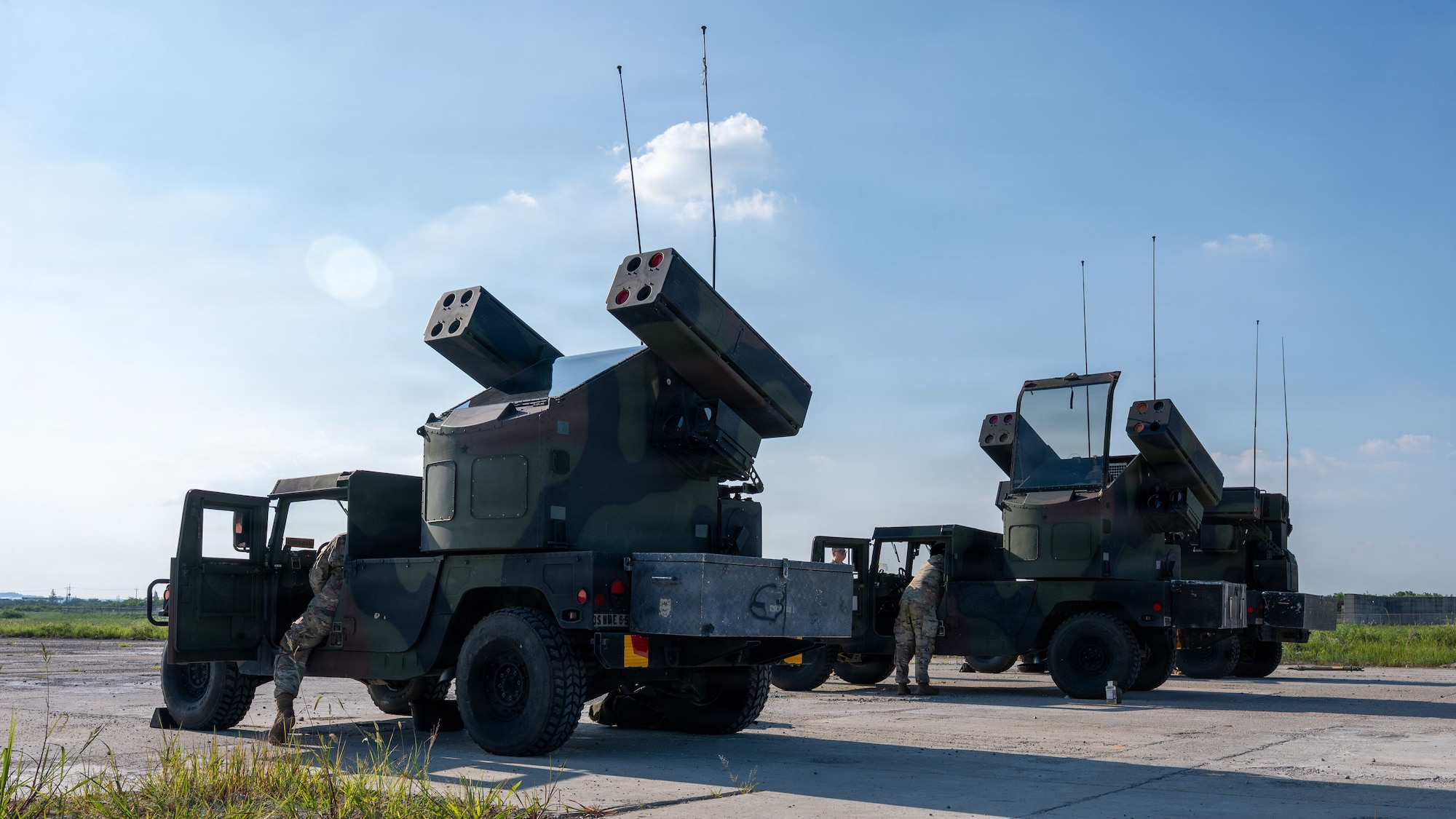 U.S. service members participate in a C-sUAS exercise.