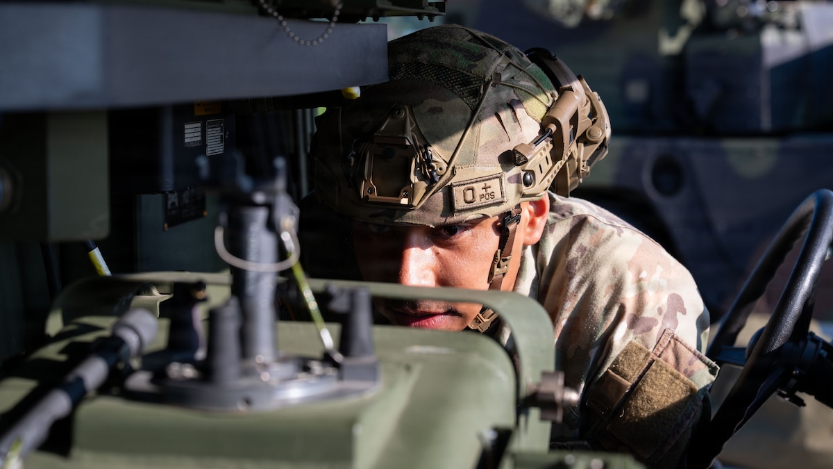 U.S. service members participate in a C-sUAS exercise.